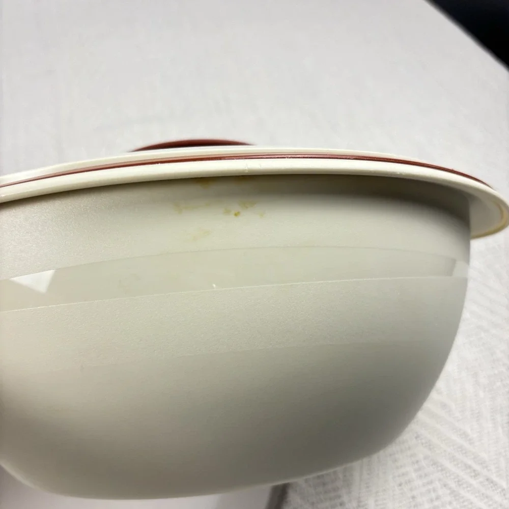 Tupperware complete serving